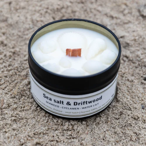 Sea salt & driftwood - geurkaars 90g
